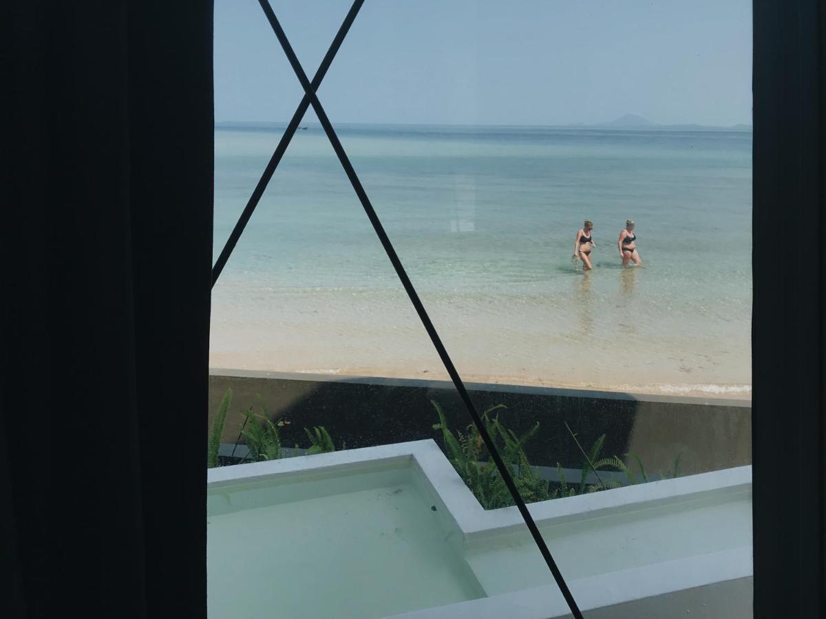 Deepspace On Quiet * Koh Lanta